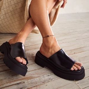 E8 by Miista Liese Flatform Sandals 39